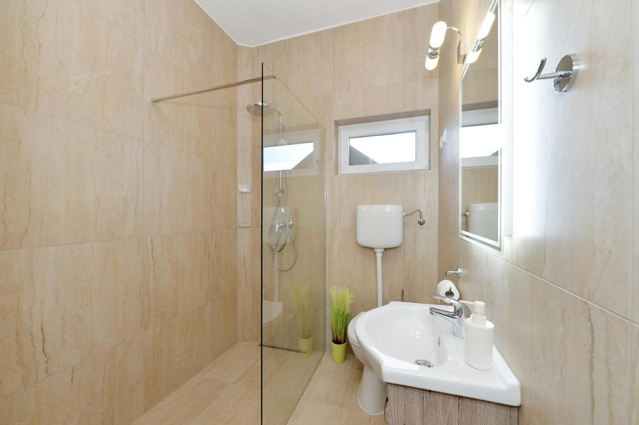 Blackbird Apartment بالاتونفوريد المظهر الخارجي الصورة