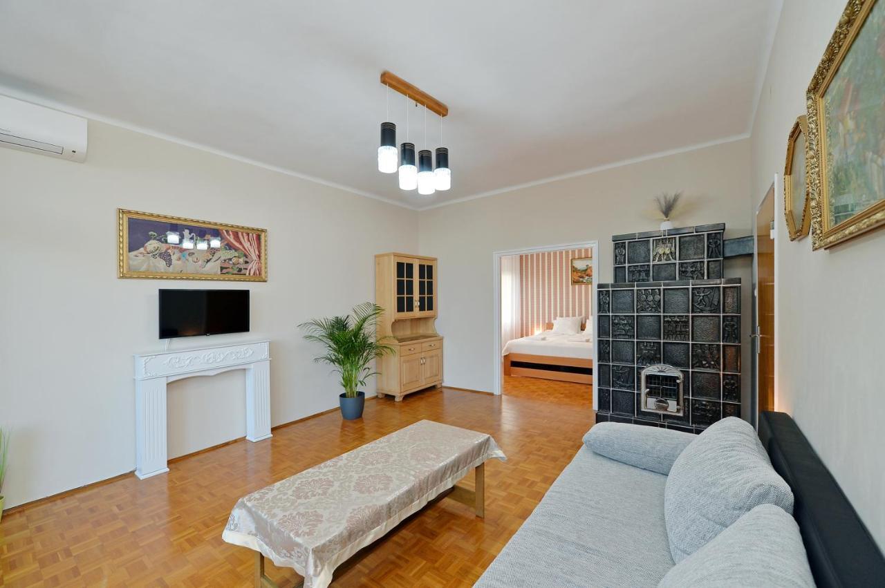 Blackbird Apartment بالاتونفوريد المظهر الخارجي الصورة